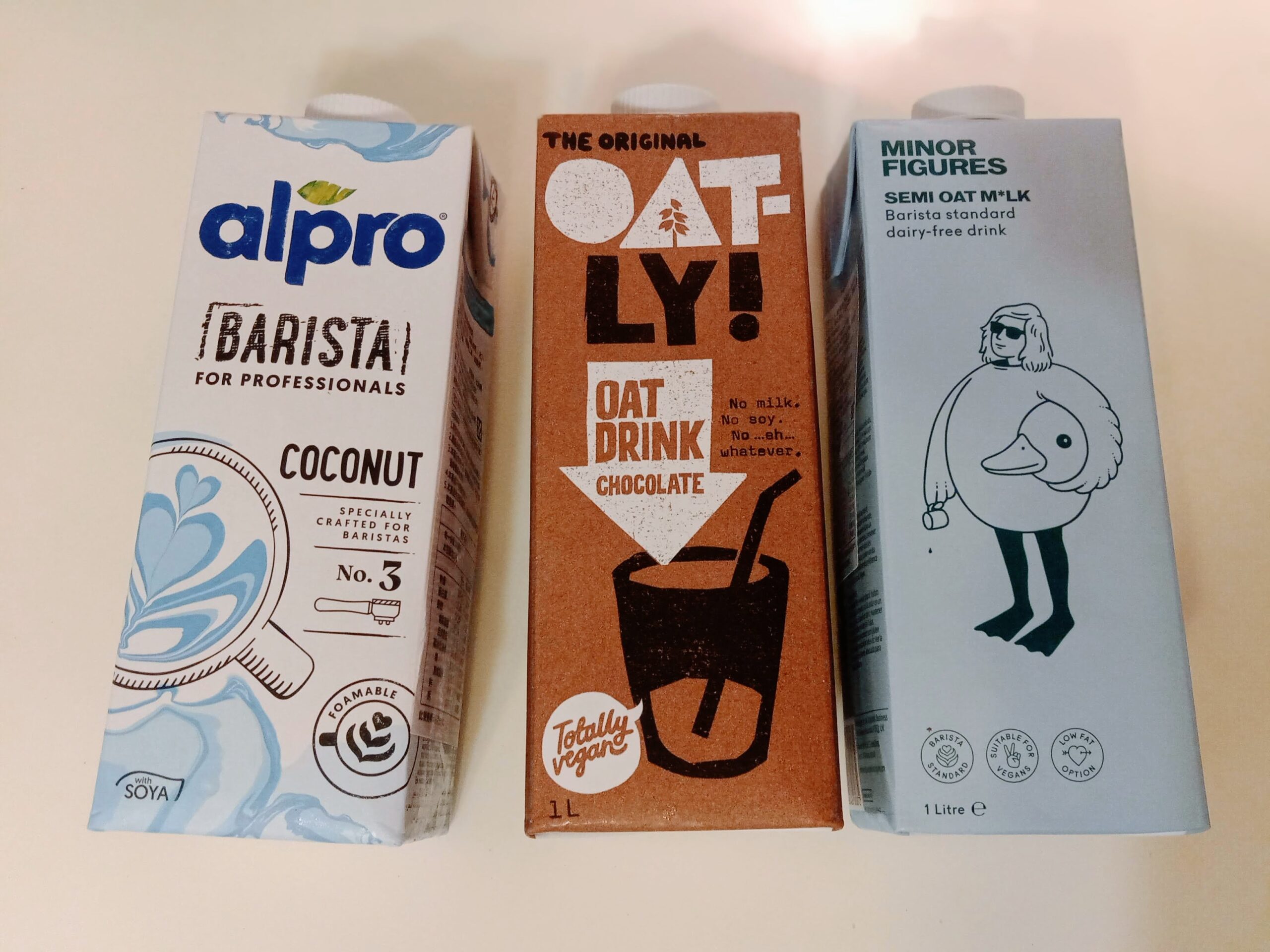 【全素好物】到底哪家的植物奶比較好喝?｜早餐吃麥片UrMart